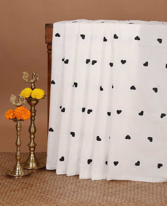 Borderless White heart thread embroidery jute cotton saree with self pallu & plain blouse