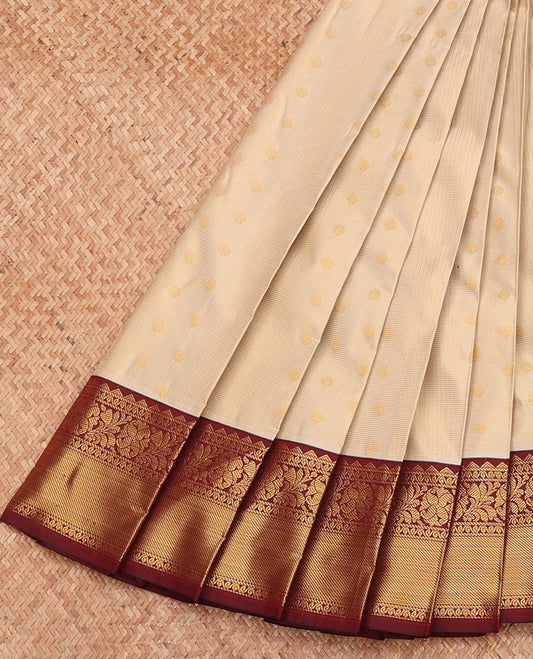 Chikku Budget Silk Saree, Sparsely Threaded with Zari Buttas, Complemented by a Contrast Traditional Zari Border, Grand Pallu, and a Contrast Blouse