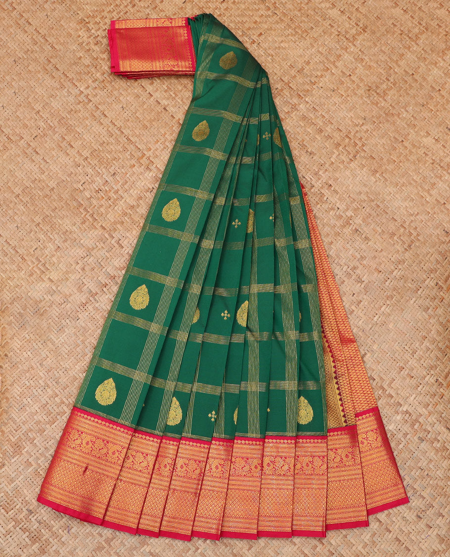 Green Budget Silk Saree, Woven with Zari Butta Enclosed Checks, a Contrast Traditional Zari Border, Grand Pallu, and a Contrast Blouse