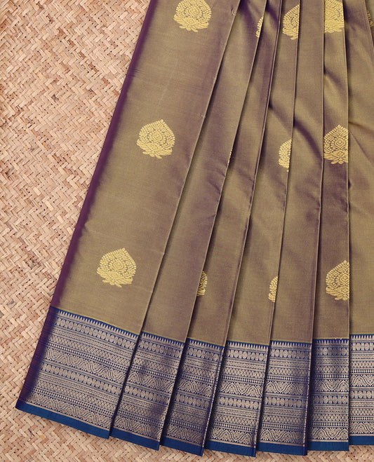 Green Budget Silk Saree, Graced with Zari Buttas, Complemented by a Contrast Traditional Zari Border, Jaal Pallu, and a Contrast Blouse