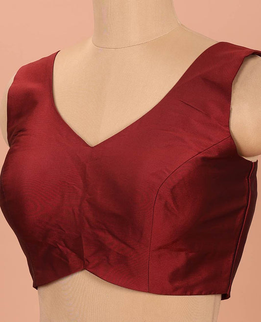Maroon Plain Readymade Blouse Featuring a Front Leaf-Neck, Back Leaf-Neck, and Sleeveless Hand