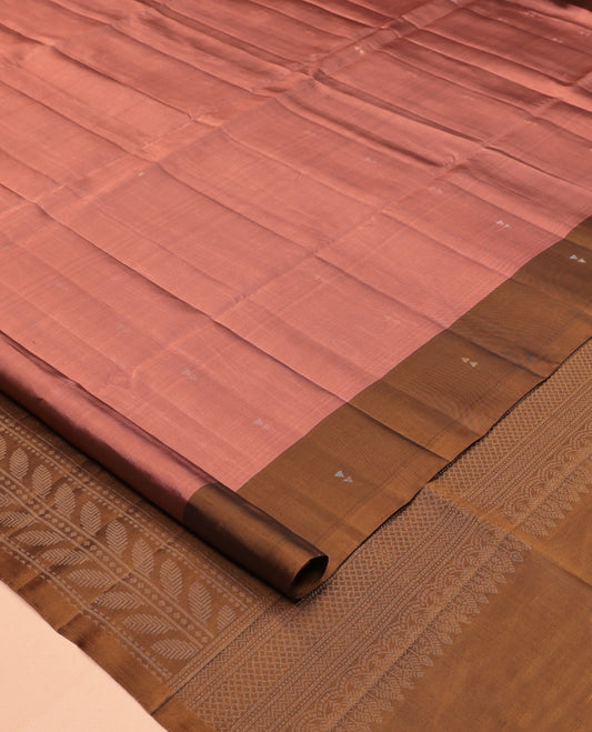 Peach Mayuri Lite Silk Mix Saree, Ornamented with Triangle Zari Buttas, Complemented By Contrast Border of Triangle Buttas, a Leaf Vine Pallu, and a Contrast Blouse