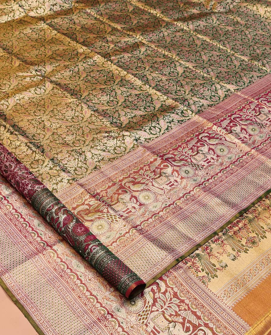 Green Kanchipuram Tissue Silk Saree, Finely Crafted with Floral Jacquard, Complemented by a Contrast Peacock Design Border, Intricately Designed Pallu, and a Contrast Blouse