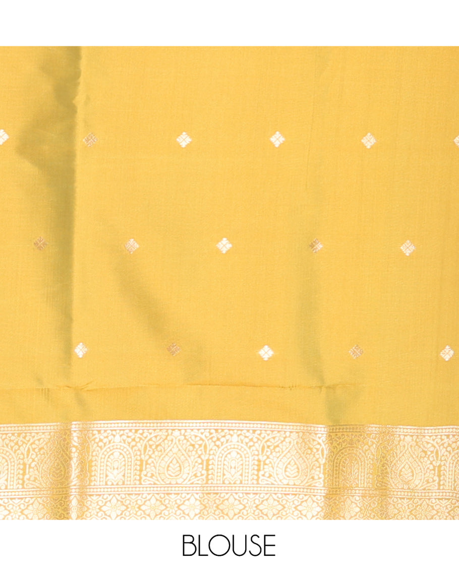 Mehendi Elite Soft Silk Saree, Elevated with Zari Buttas and Checks, a Contrast Traditional Border, Grand Pallu, and a Contrast Blouse