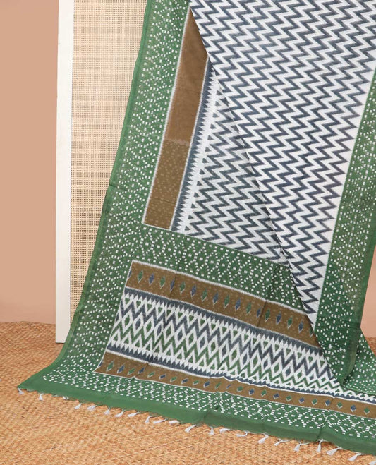 White chevron design mul mul cotton saree with contrast temple, geometric design border & geometric design pallu
