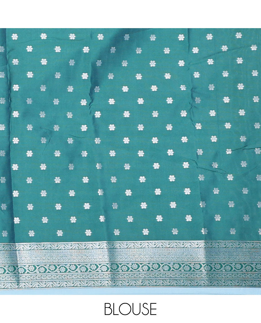 Green floral butter silk saree with contrast floral design border & pallu of floral jaal design