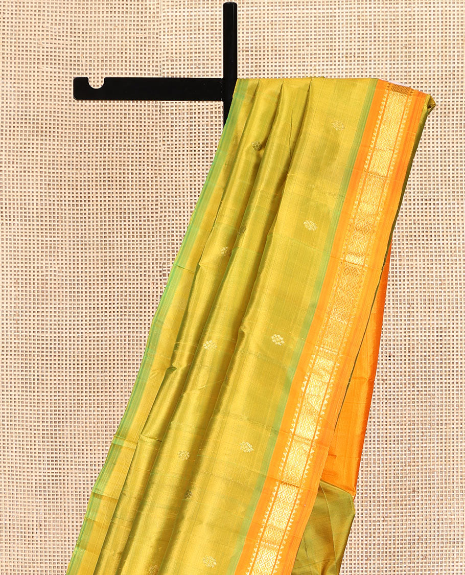 Green Kanchipuram Silk Saree, Delicately Woven with Zari Buttas, Complemented by a Contrast One-Sided Border of Rekku, and Mayil Kann Designs, Zari Design Pallu, and No Blouse