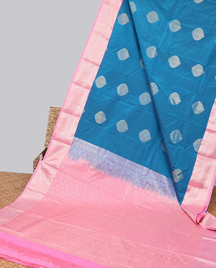Blue floral motifs gift saree with contrast paisley border & intricate zari design pallu