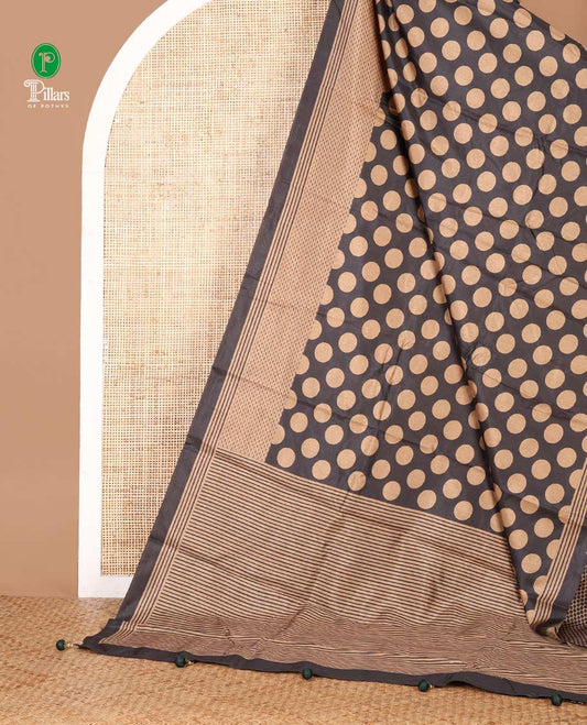 Black polka dot printed semi tussar saree with printed border & lining pallu along with do design printed blouse