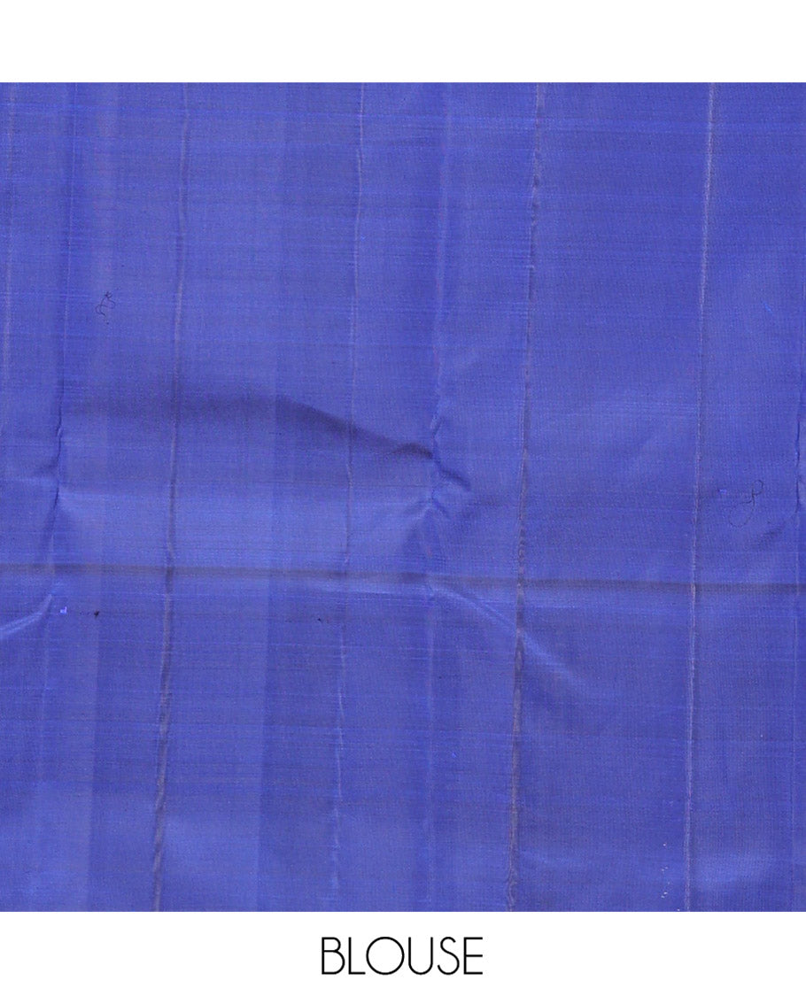 Blue Kanchipuram Designer Silk Saree, Richly Detailed with King and Solider Theme Jacquard Design On Its Body, Highlighted by Zari Border of Rudraksham Designs, Grandly Decked Up Pallu and Paired with a Matching Blouse