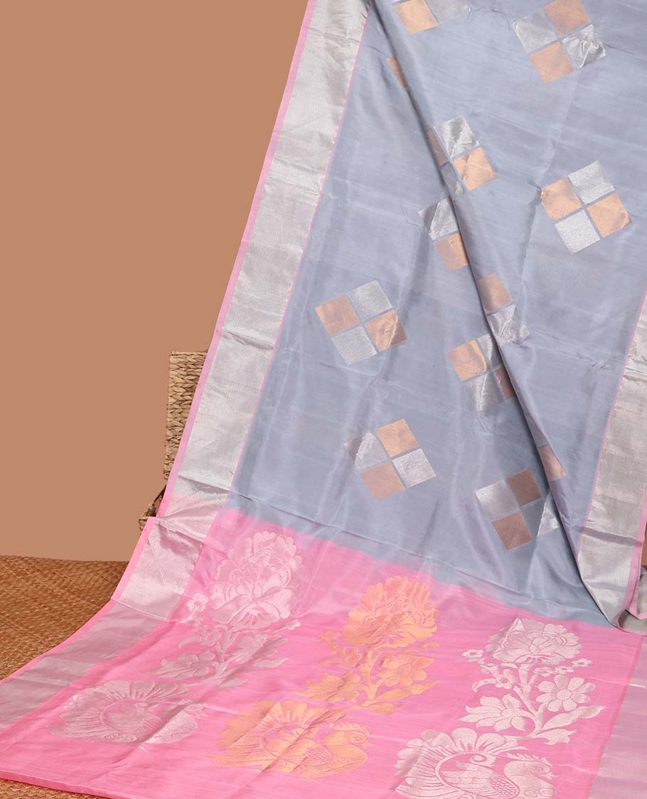 Grey diamond motifs vengatagiri pure silk saree, contrast bavanji border & floral vine design pallu
