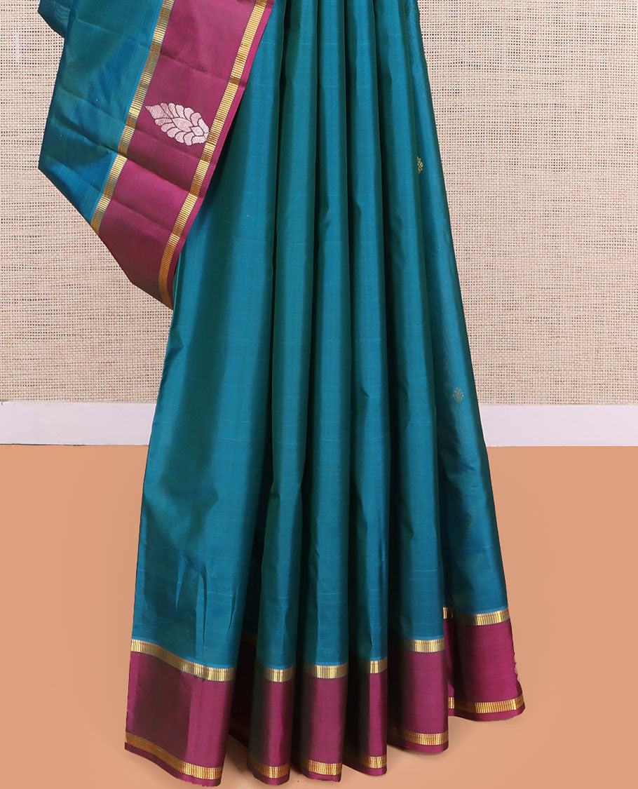 Blue Kanchipuram Silk Saree, Woven with Zari Buttas, a Contrast Traditional Zari Border, Zari Design Pallu, and a Contrast Blouse