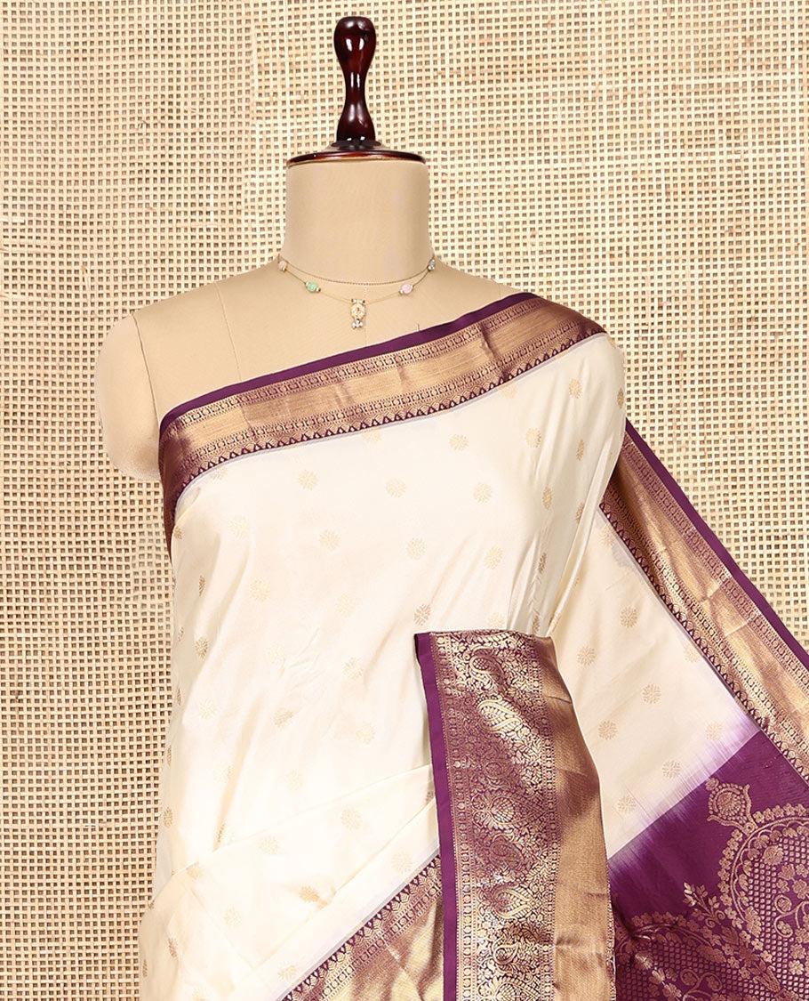 Cream Budget Silk Saree, Enthralled with Zari Buttas, Complemented by a Contrast Traditional Zari Border, Grand Pallu, and a Contrast Blouse