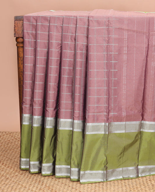 Mauve checked gift saree with contrast rettai pettu zari border & striped pallu
