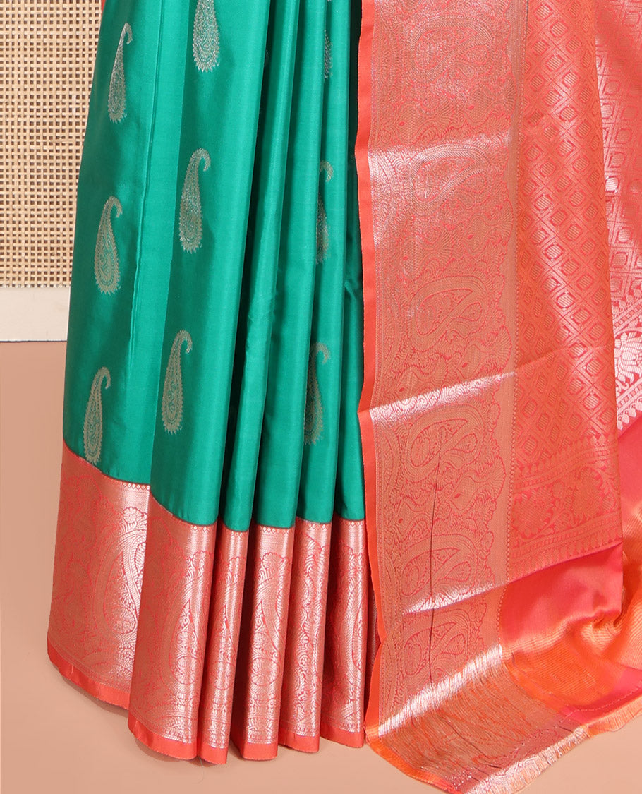 Green Budget Silk Saree, Beautified with Paisley Zari Buttas All Over Its Body, Complemented by Contrast Border Steeped with Paisley Designs, Meticulously Woven Pallu of Jaal Designs, and Paired with a Contrast Blouse