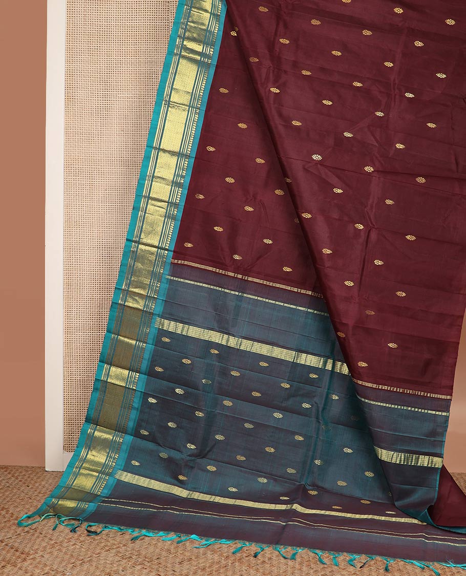Maroon zari buttas silk saree, contrast one-sided border of panner sombu,banaras,muthu & mayil kann designs & zari design pallu