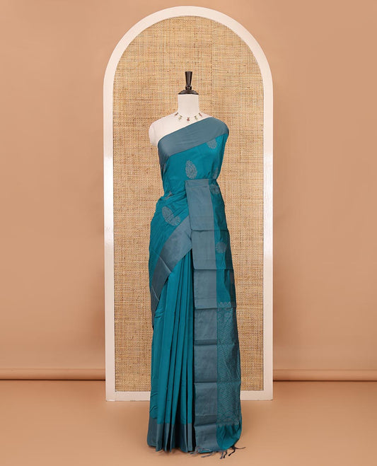 Peacock green butta silk cotton , contrast bawanchi border & thread weaving rich pallu with tussels