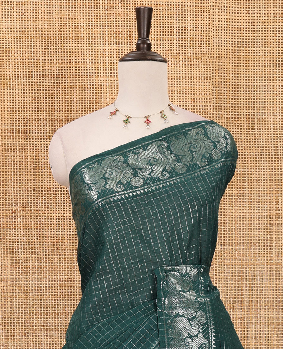 Green zari checked Sungudi cotton saree, zari annam motifs woven border, zari striped pallu & contrast zari checked blouse