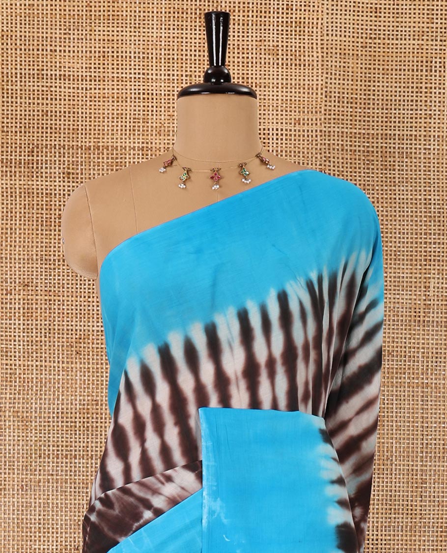 Brown shibori printed pure cotton saree, contrast plain border, plain pallu, and contrast plain blouse