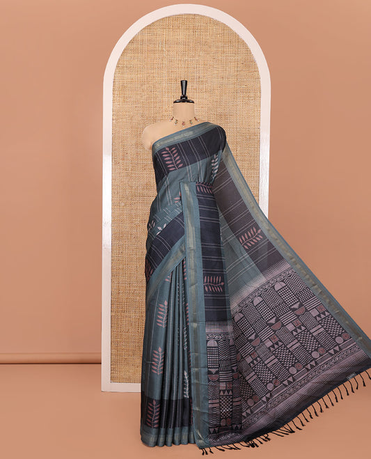 Green Manipuri Silk Saree, Delicately Printed with Stripes and Leaf Buttas All Over Its Body, a Self-Subtle Border, Pallu Features Geometric Print, and Paired with a Matching Blouse