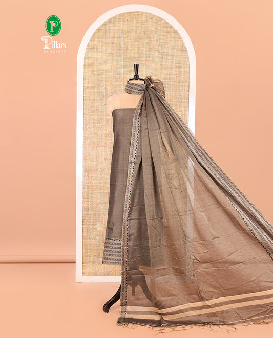 Chikku Mercerised Cotton Material Churidar Set, Subtly Made Plain with Traditional Bordered Top, a Mercerised Cotton Bottom, and Paired with a Mercerised Cotton Traditional Bordered Dupatta