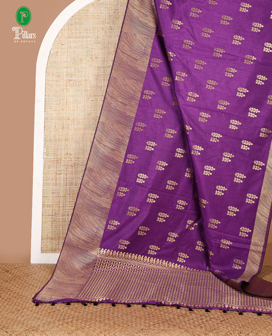 Purple floral zari butta dola raw silk saree with geometrical border & zig zag mango design pallu along with geometrical zari blouse