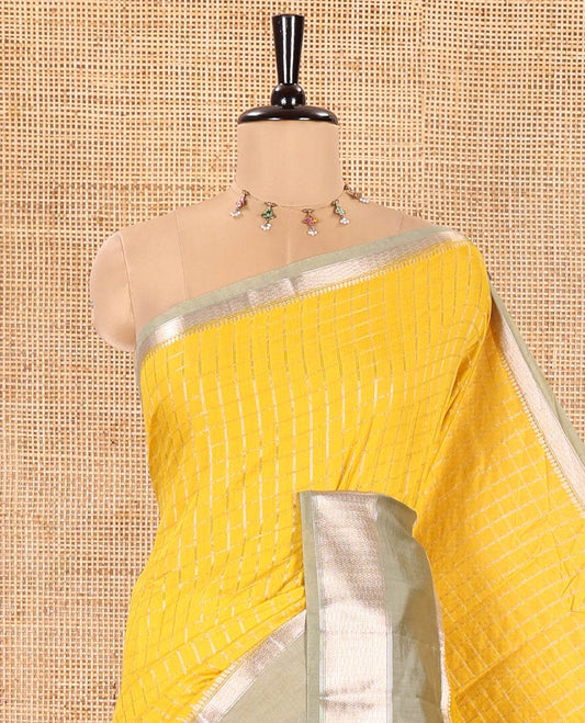 Yellow Assam Silk Saree, Ornamented with Micro-Checked Zari Design All Over Its Body, Complemented by a Contrast Traditional Design Rettai Pettu Border, Zari Design Pallu, and Paired with a Contrast Blouse