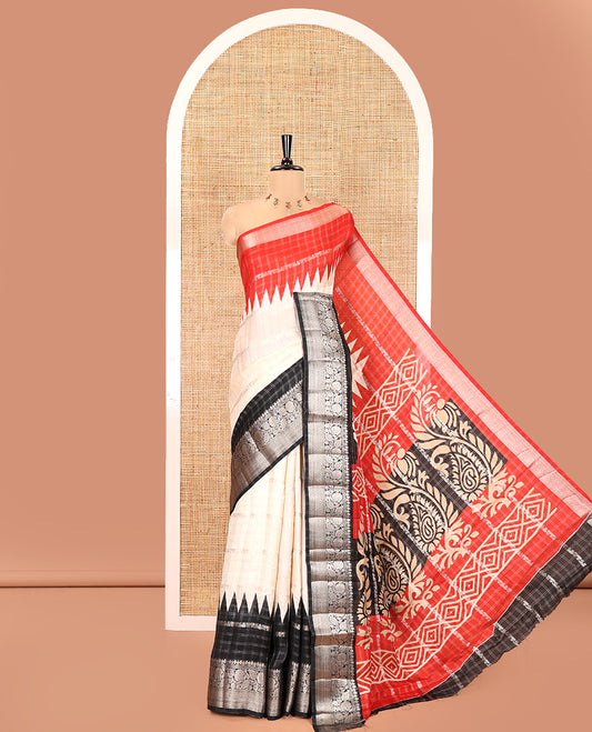 Off-White Fancy Georgette Saree, Featuring Zari Designs, Complemented by a Contrast Ganga-Jamuna Zari Temple Border of Traditional Designs, Pallu of Paisleys, and Paired with a Contrast Blouse