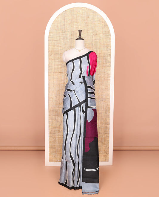 Grey abstract geometric printed saree with brown and black printed pallu