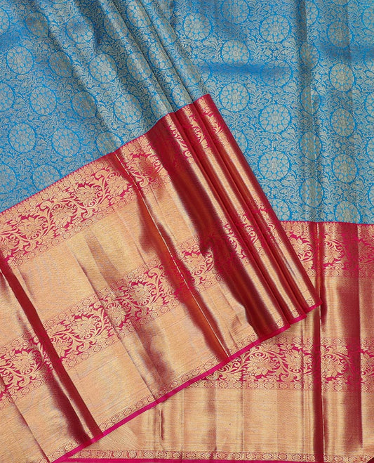Blue Pure Silk Half-Saree, Richly Detailed with Jacquard Design on Its Skirt, Complemented by a Contrast Border of Kodi Visiry and Laddu Kamalam Designs, Comes with a Contrast Blouse and a Dhavani of Intricate Designs