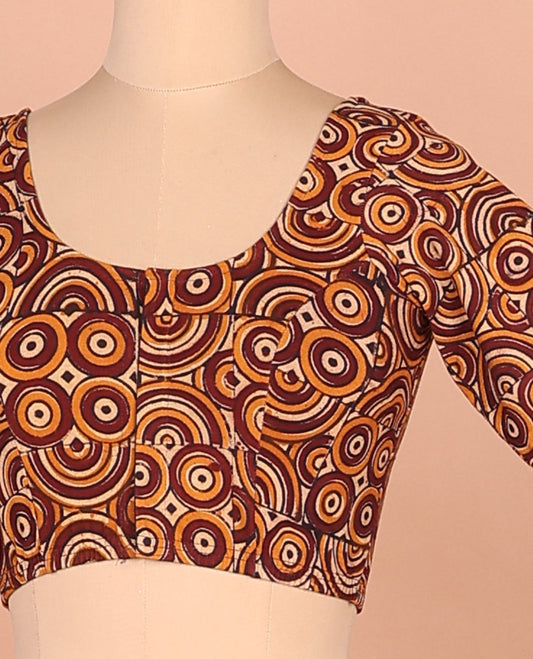 Maroon spiral motifs printed front and back round neck elbow sleeve cotton readymade blouse