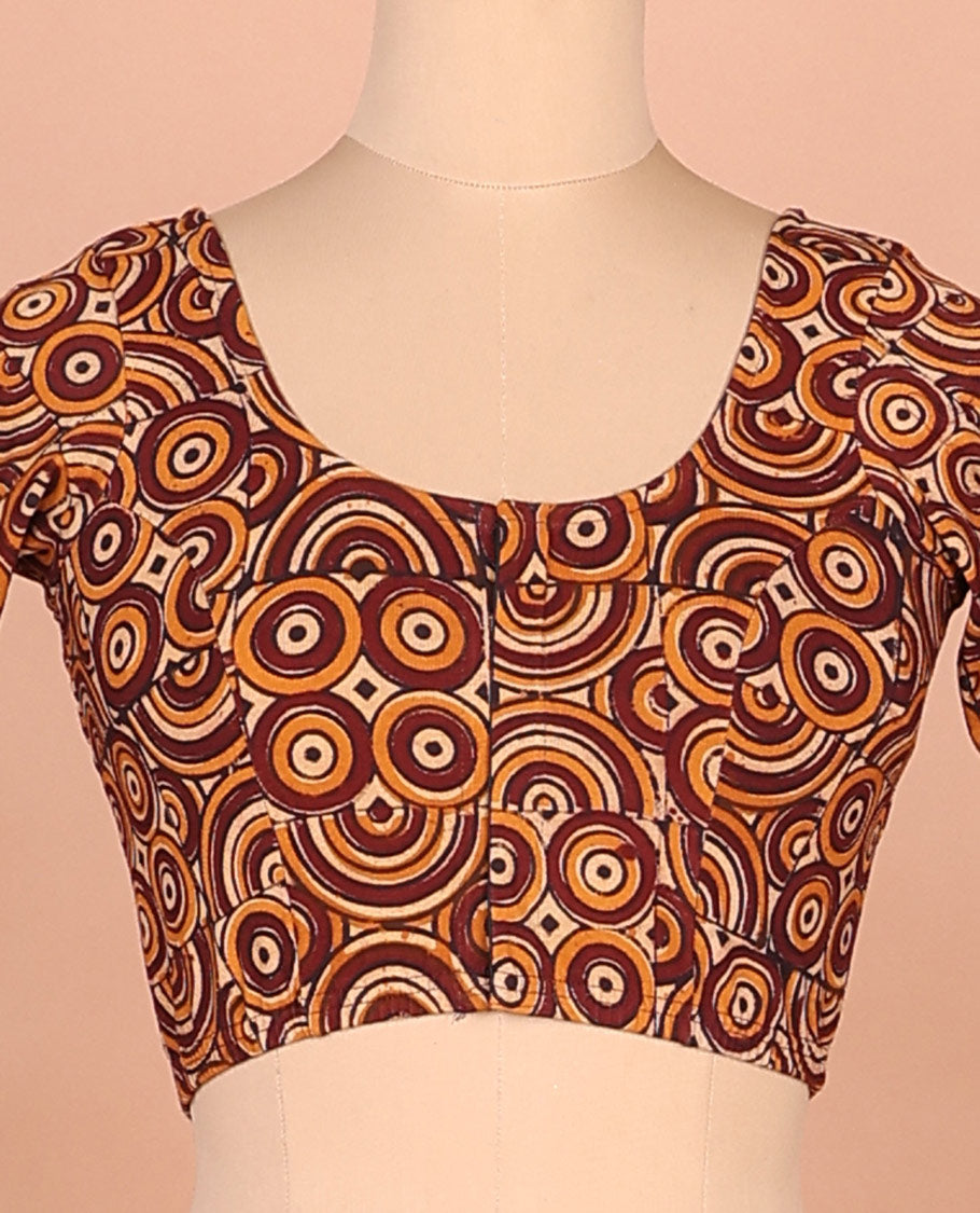 Maroon spiral motifs printed front and back round neck elbow sleeve cotton readymade blouse