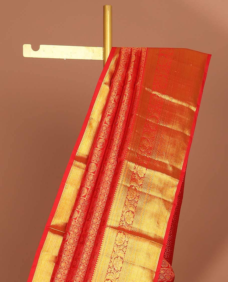 Red floral with checked design silk saree , self border of thilakam mokku,kuyil kann,kodi visiry design & intricate zari pallu