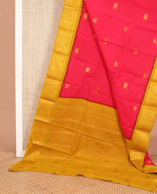 Pink peacock zari buttas Sungudi cotton saree, contrast floral-paisley zari border & zari design pallu