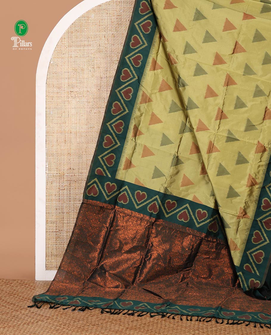 Pista green pochampally triangle motifs mulberry silksaree,contrast pochampally design satin thread weave border & zari-rich intricate pallu