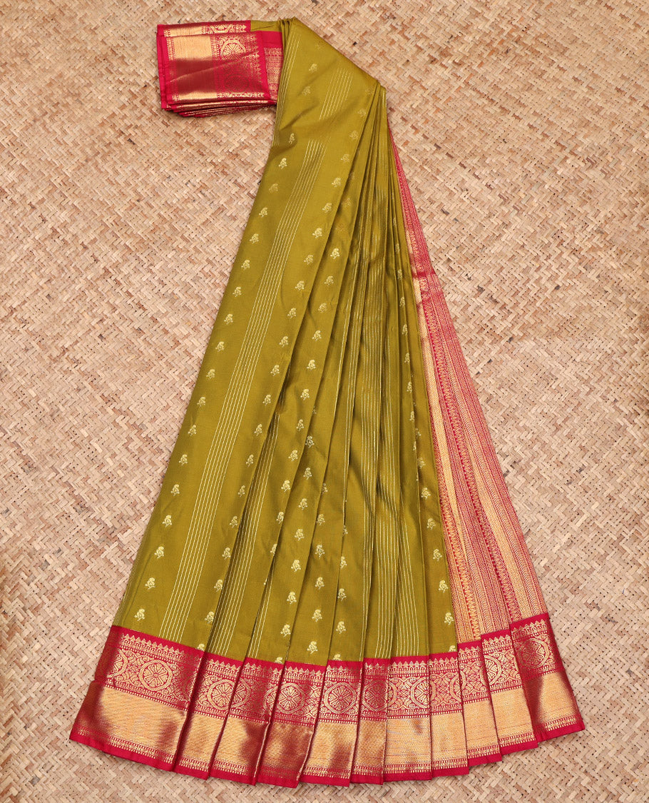 Green Budget Silk Saree, Adorned with Zari Buttas on Its Body, Complemented by a Contrast Traditional Zari Design Border, Grand Geometric-Patterned Pallu, and Paired with a Contrast Blouse