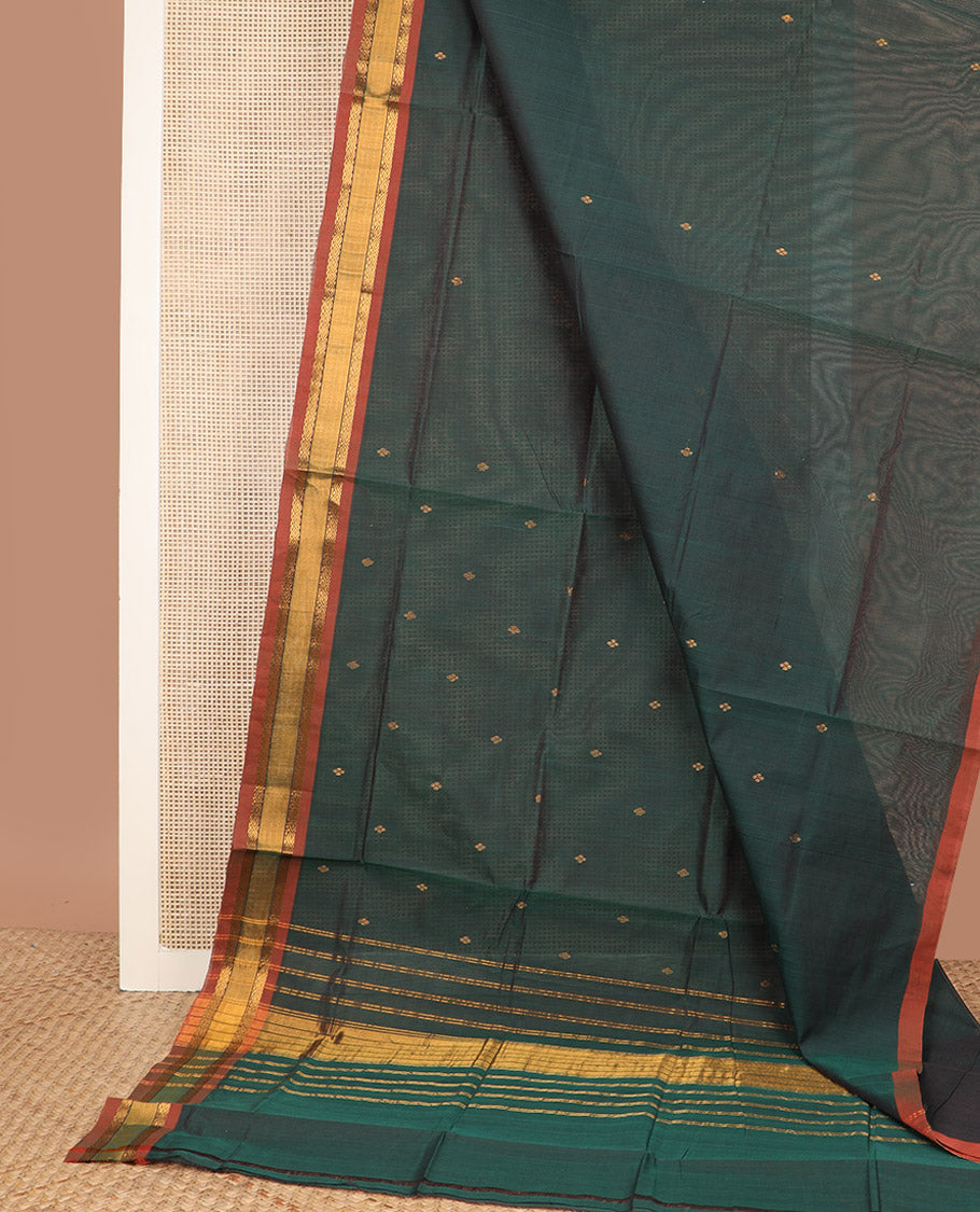 Green zari buttas Venkatagiri cotton saree, contrast traditional zari border, and zari striped pallu