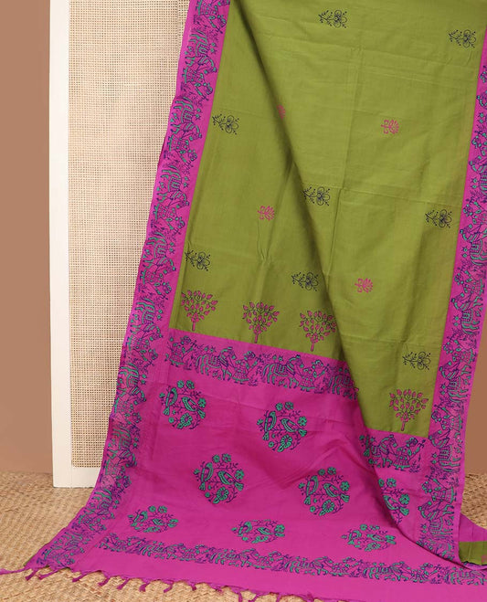 Parrot green floral motifs printed poly cotton saree, contrast horse-human motifs motifs border, and bird motif pallu