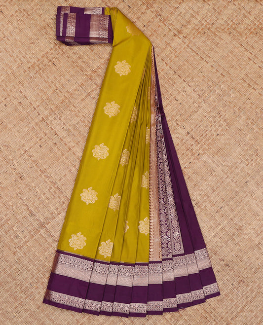 Leaf Green Budget Silk Saree, Ornamented with Zari Buttas, Complemented by a Contrast Traditional Zari Rettai Pettu Border, Grand Pallu, and a Contrast Blouse