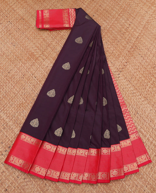 Maroon Budget Silk Saree, Accentuated with Zari Buttas, Complemented by a Contrast Traditional Zari Border, Paisley Pallu, and a Contrast Blouse