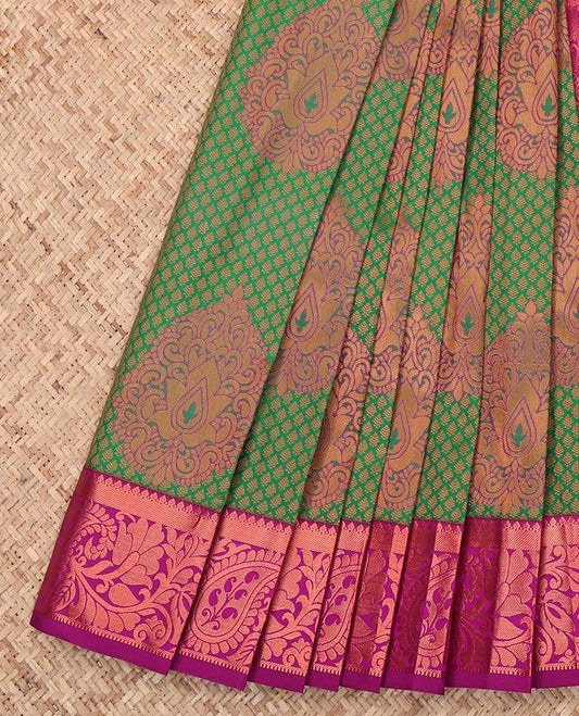 Green Budget Silk Saree, Embellished with Jacquard Design, Complemented by a Contrast Traditional Zari Border, Intricately Designed Pallu, and a Contrast Blouse
