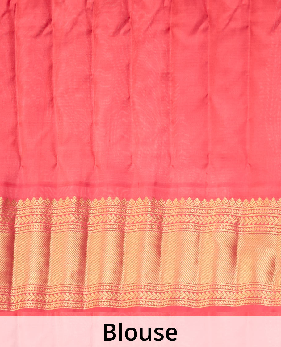 Cream micro-checked & zari buttas gadwal silk saree, contrast traditional zari design border & pallu of paisleys & floral creeper designs