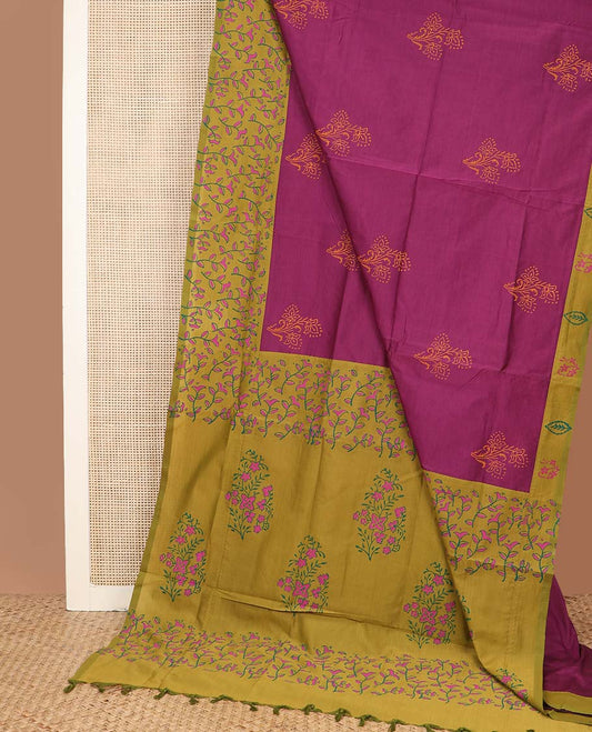 Purple floral motifs printed poly cotton saree, contrast floral motifs border, and pallu of floral design