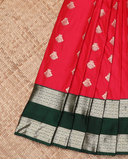 Red Budget Silk Saree Decorated with Peacock Zari Buttas, Highlighted with a Contrast Traditional Zari Design Rettai Pettu Border, Featuring a Sparsely Textured Pallu, and Paired with a Contrast Blouse