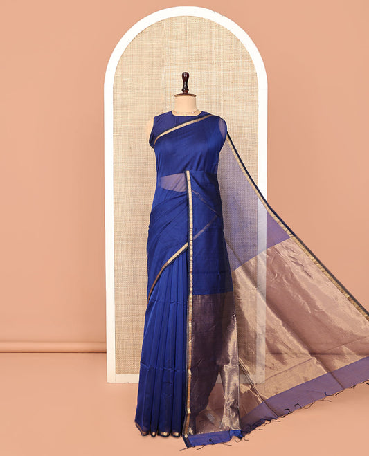 Blue Plain Maheshwari Cotton Saree, Subtle Zari Woven Piping Border of Star Motifs, Pallu Steeped with Zari Stripes, and Paired with a Matching Blouse