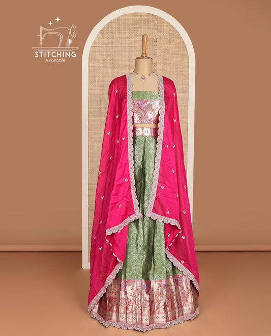 Green geometric design hald saree with contrast floral, bird design border, zari design blouse & floral embroidery scallop border dhavani