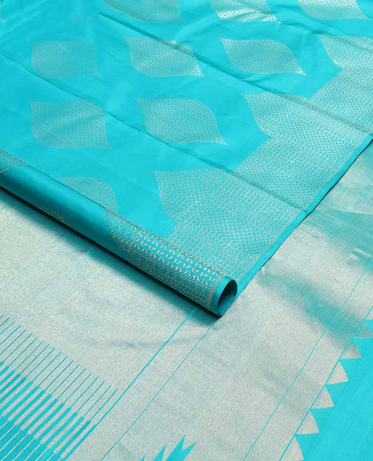 Light blue geometric design kancheepuram silk saree with self zari border & bhavanji pallu