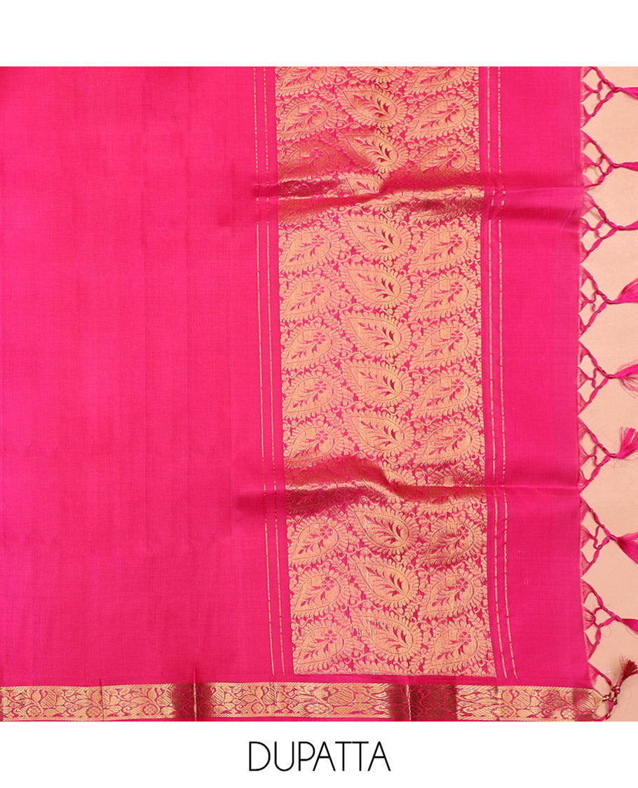 Blue Pure Silk Half-Saree, Richly Detailed with Jacquard Design on Its Skirt, Complemented by a Contrast Border of Kodi Visiry and Laddu Kamalam Designs, Comes with a Contrast Blouse and a Dhavani of Intricate Designs