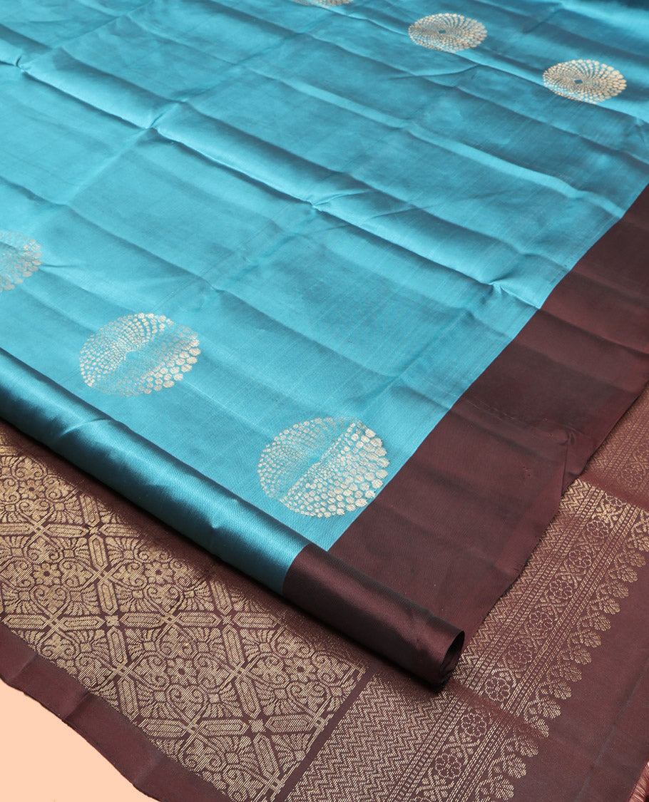 Blue Mayuri Lite Silk Mix Saree, Gleamed up with Zari Buttas, Complemented by Contrast Zari Buttas Border, Intricate Pallu and a Contrast Blouse