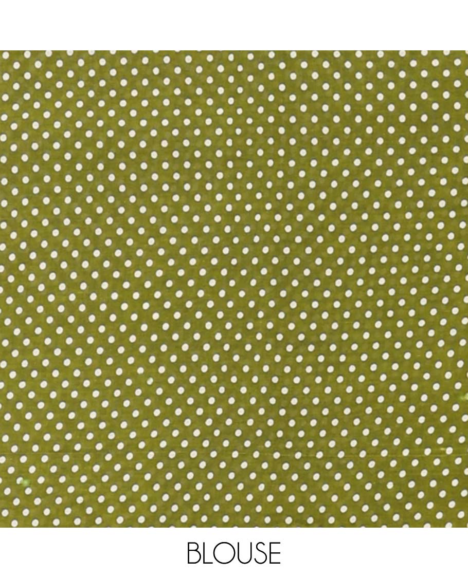 Borderless green floral design mul mul cotton saree with intricate design pallu